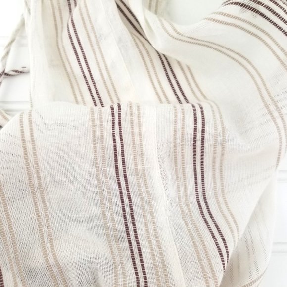 Sky and Sparrow High Neck Smocked Crop Top - Picture 9 of 9